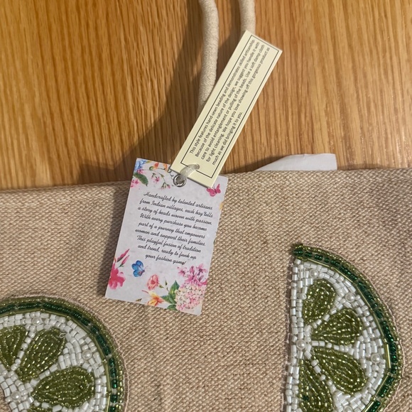 Viral Beaded Lime Slices Tote Bag - Picture 8 of 8